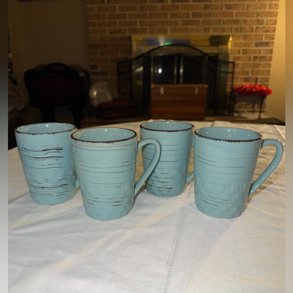 LOT OF 4- 12 OZ LORREN HOME TRENDS BLUE BROWN DISTRESSED WEAVE COFFEE MUGS
